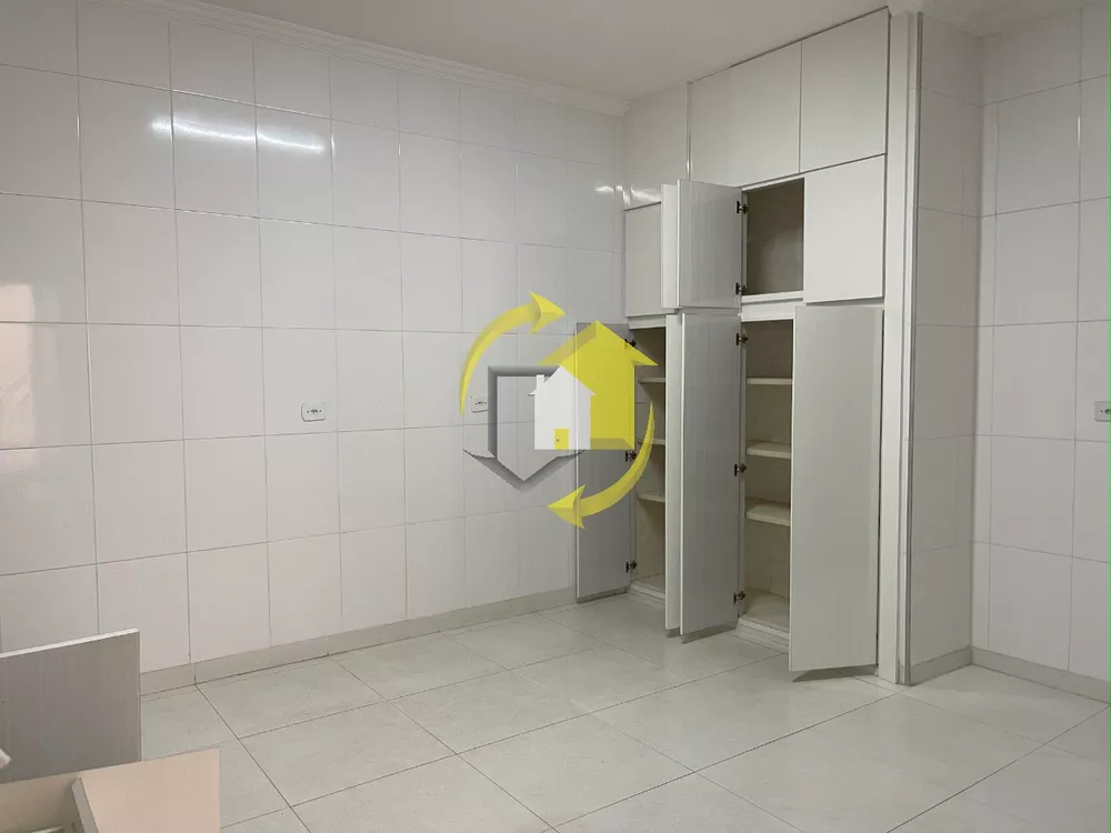 Casa Comercial para alugar com 3 quartos, 400m² - Foto 8