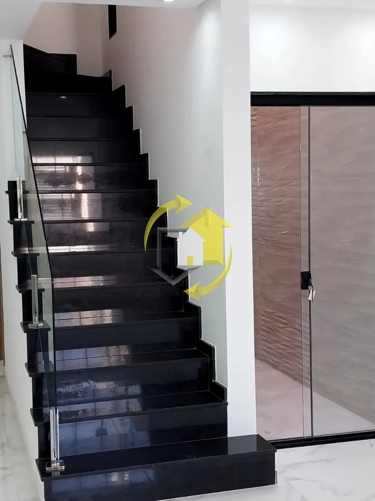 Sobrado, 3 quartos, 175 m² - Foto 1