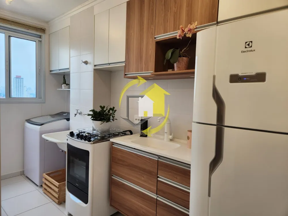 Apartamento, 1 quarto, 27 m² - Foto 2