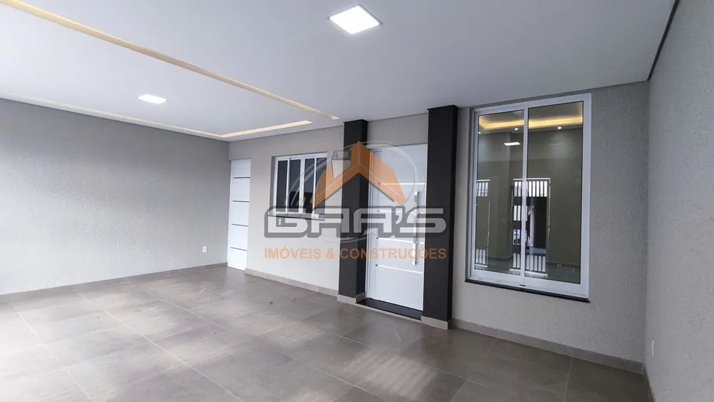 Casa, 3 quartos, 136 m² - Foto 1