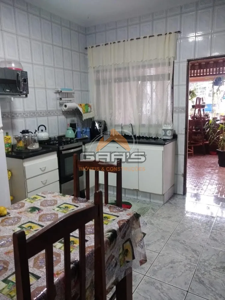 Sobrado, 3 quartos, 242 m² - Foto 4