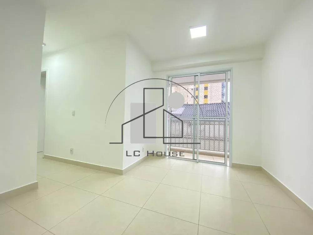 Apartamento à venda com 2 quartos, 48m² - Foto 2