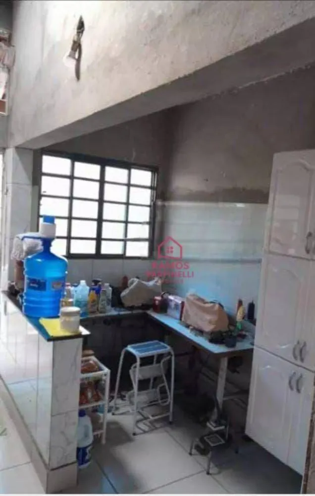 Casa, 3 quartos, 174 m² - Foto 1