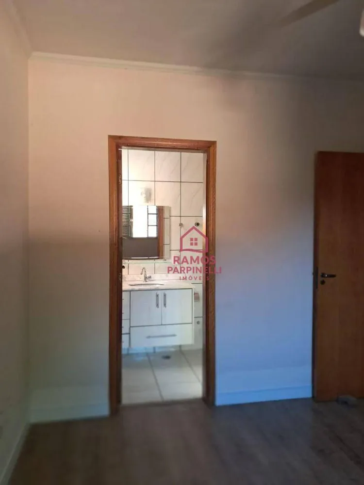 Casa, 3 quartos, 193 m² - Foto 2