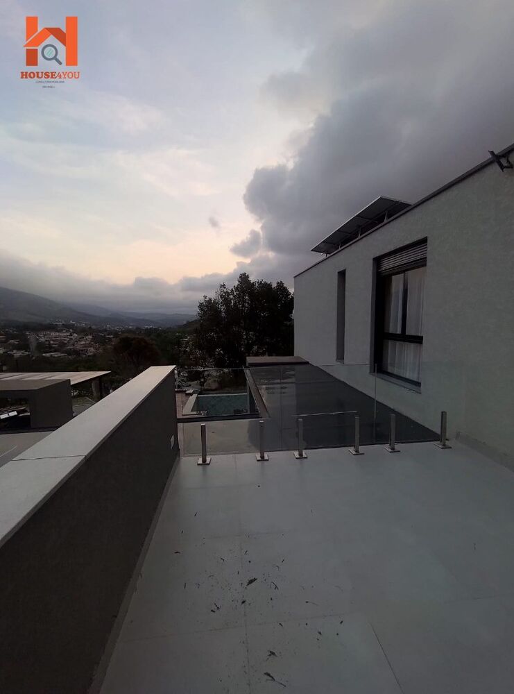 Casa à venda com 3 quartos, 189m² - Foto 8