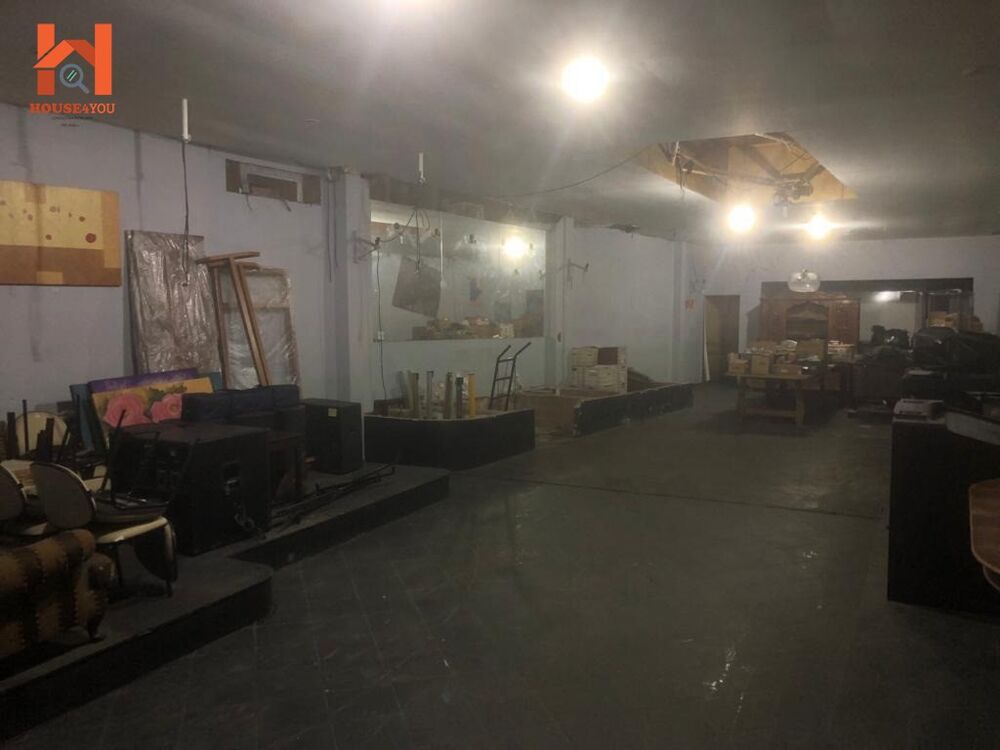 Depósito-Galpão-Armazém para alugar, 267m² - Foto 1