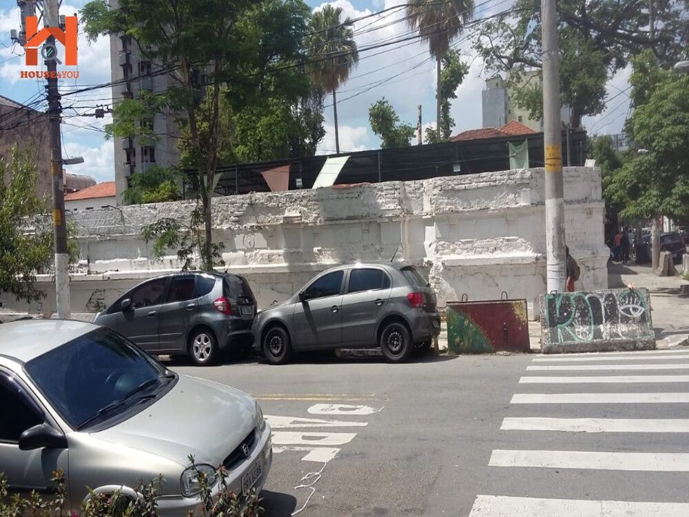 Loteamento e Condomínio à venda, 1730m² - Foto 1