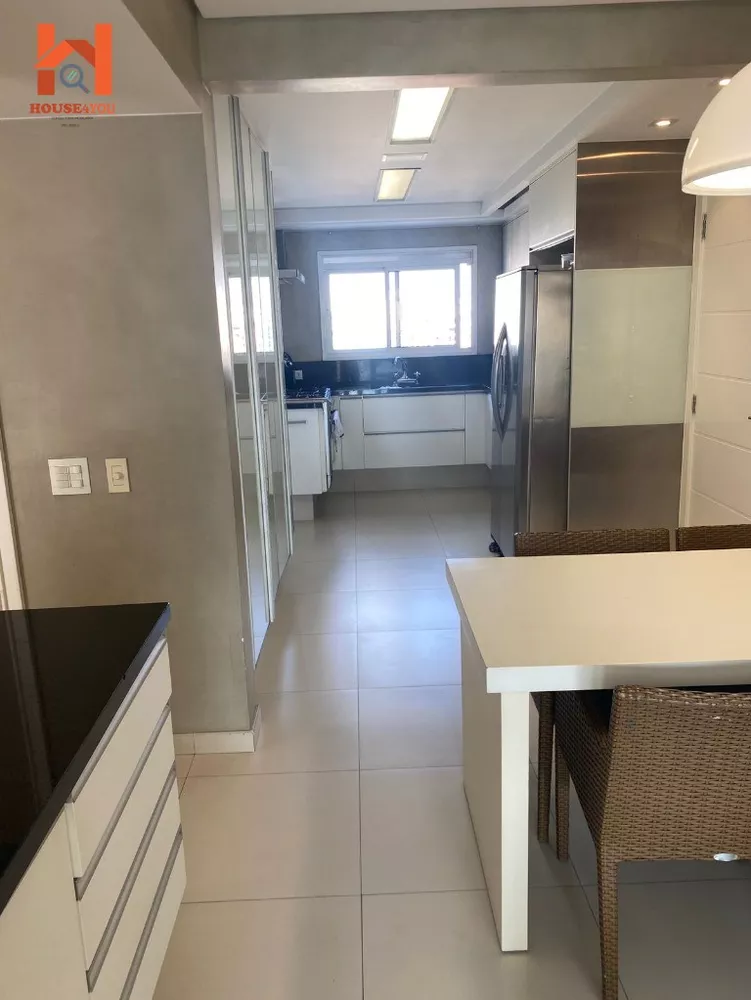 Apartamento à venda com 3 quartos, 204m² - Foto 10