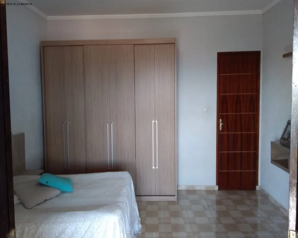 Sobrado, 3 quartos, 243 m² - Foto 3