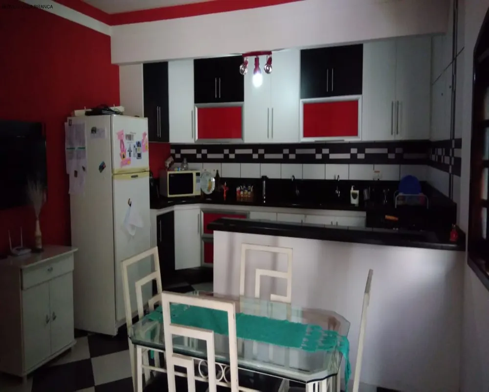 Sobrado, 4 quartos, 180 m² - Foto 2