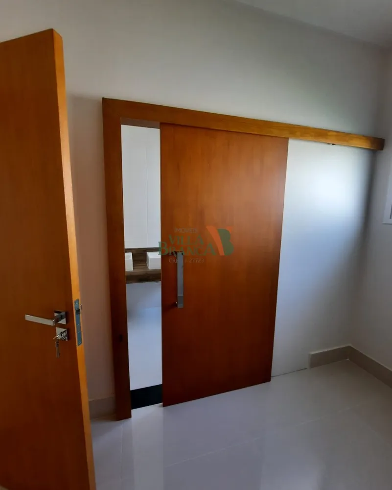 Casa, 3 quartos, 250 m² - Foto 2