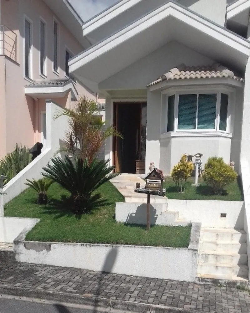 Casa, 3 quartos, 212 m² - Foto 1