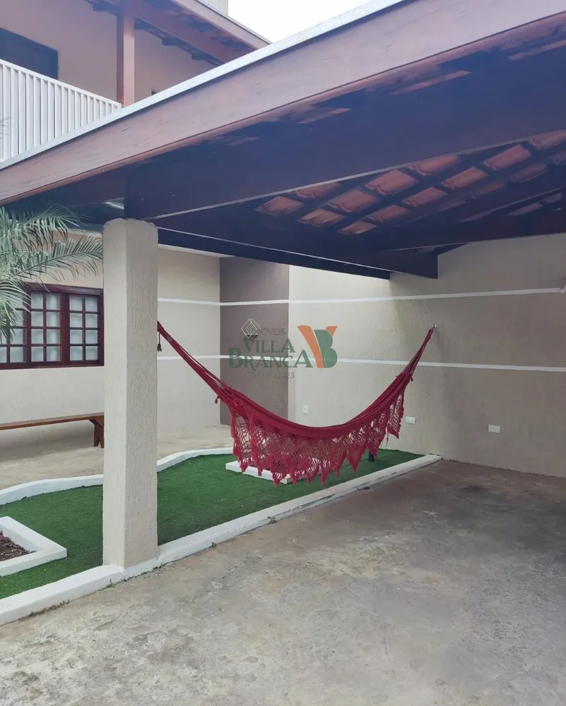 Casa, 3 quartos, 299 m² - Foto 1