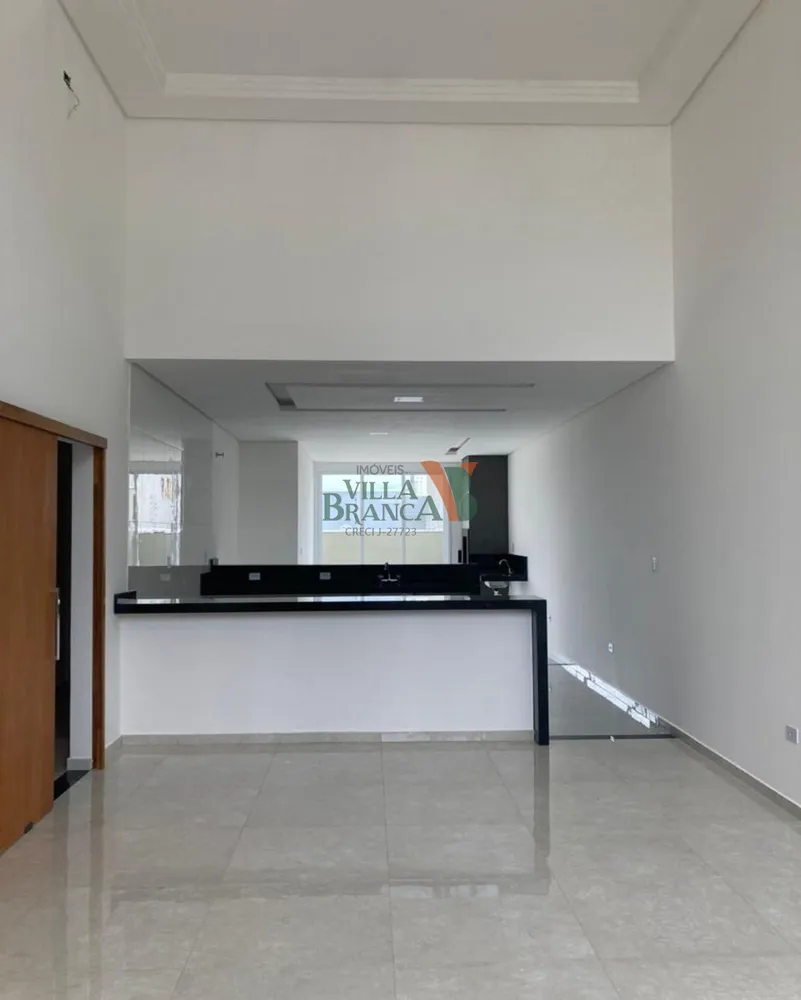 Casa, 3 quartos, 250 m² - Foto 1