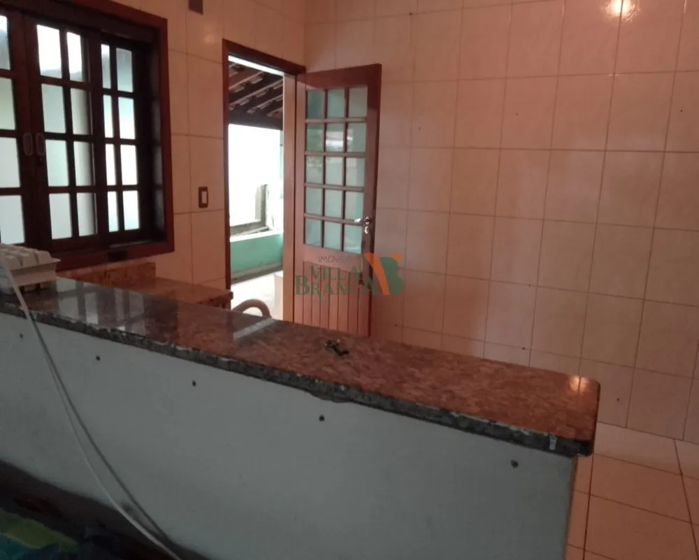 Casa, 2 quartos, 180 m² - Foto 1