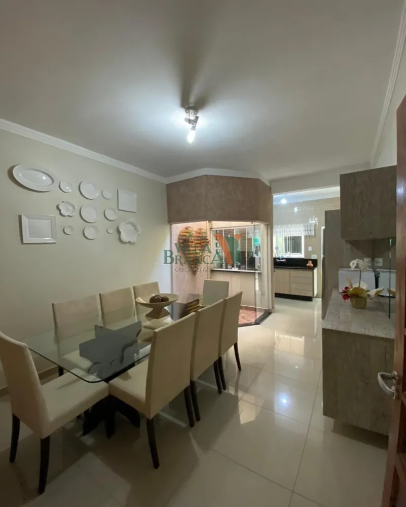 Casa, 4 quartos - Foto 1