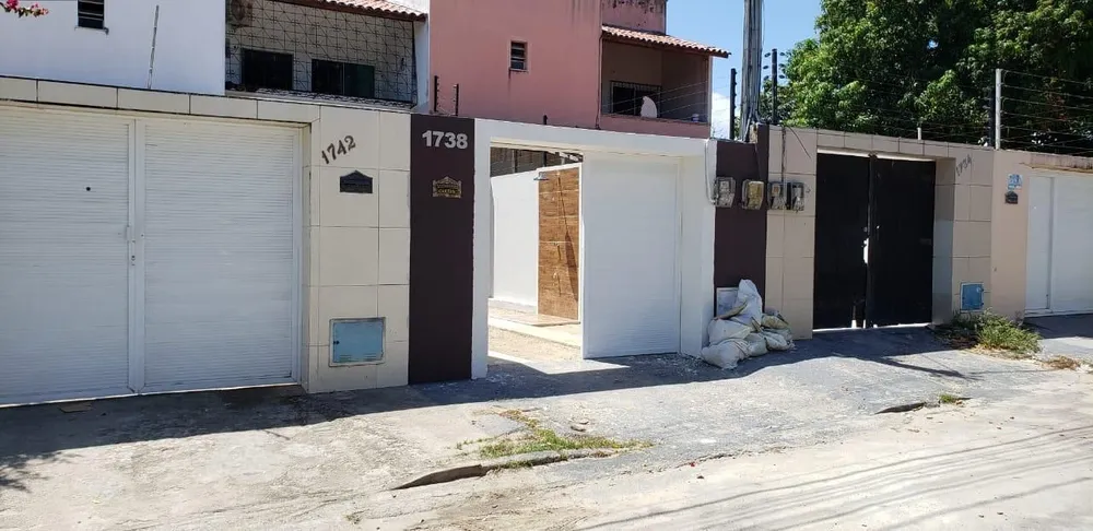 Casa, 3 quartos, 79 m² - Foto 2