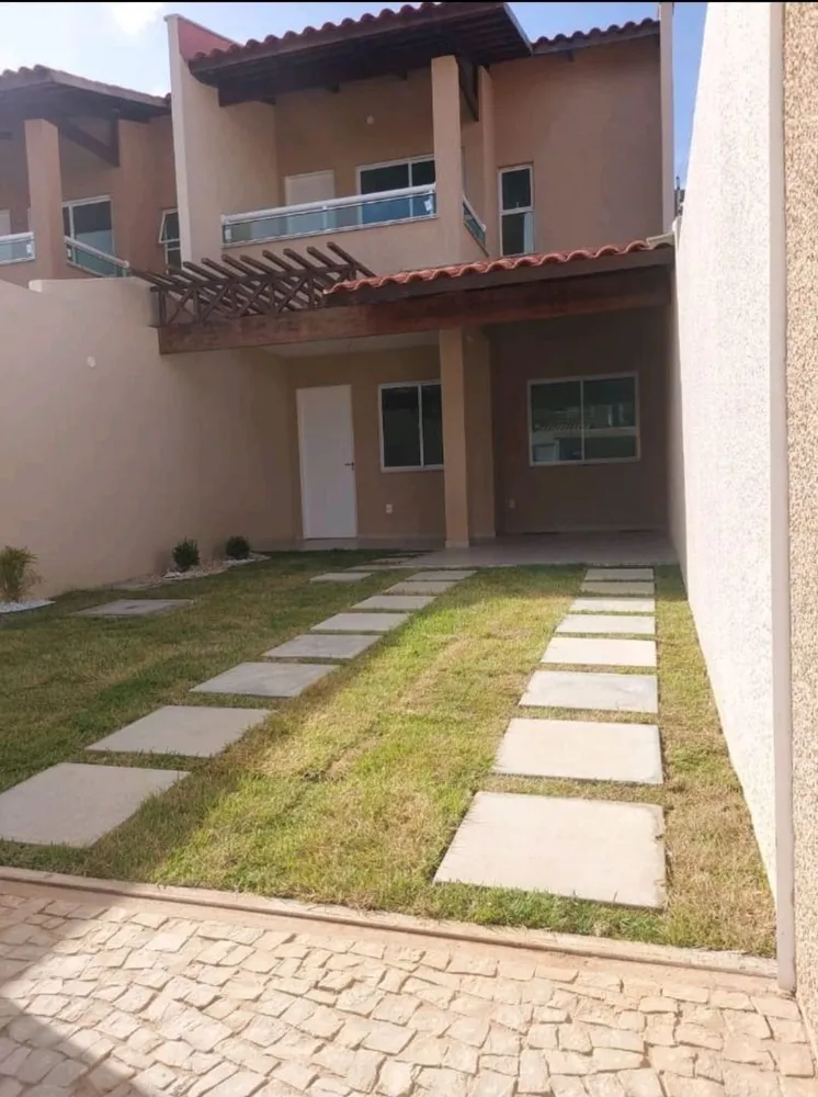 Casa, 3 quartos, 131 m² - Foto 1