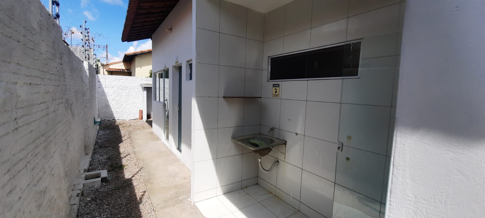 Casa à venda com 2 quartos, 200m2 - Foto 14