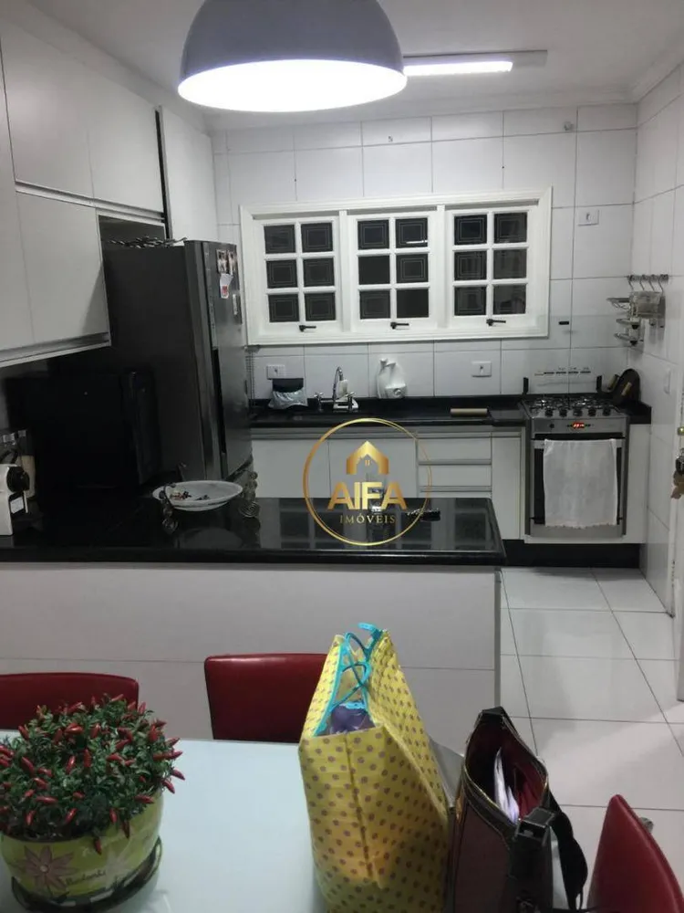 Sobrado, 3 quartos, 253 m² - Foto 3