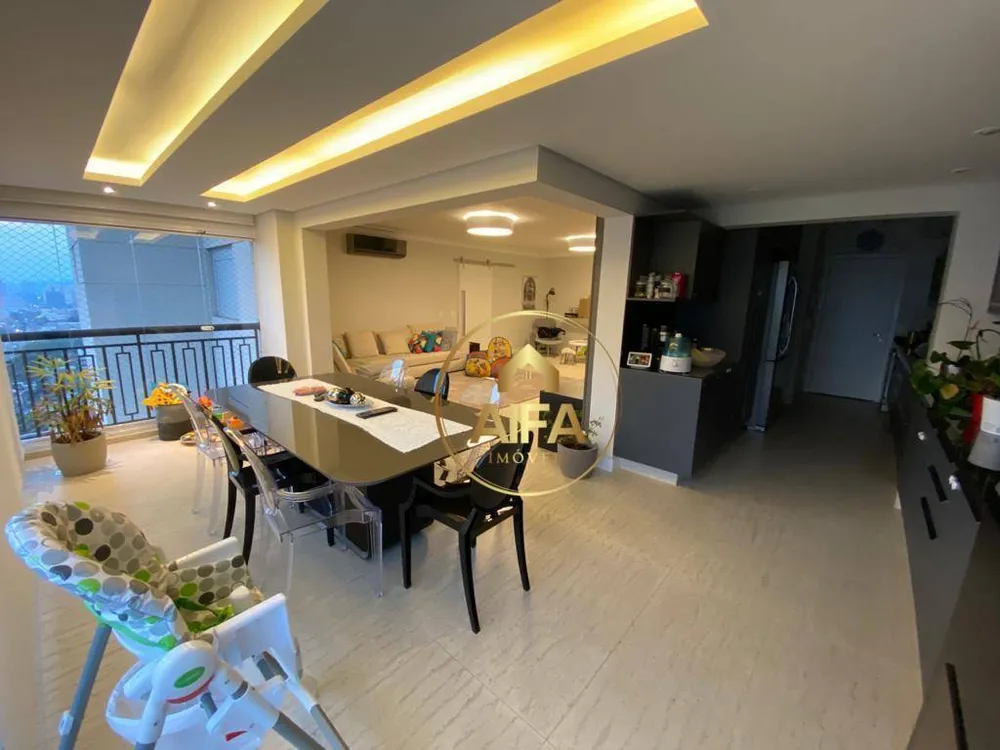 Apartamento, 3 quartos, 144 m² - Foto 2