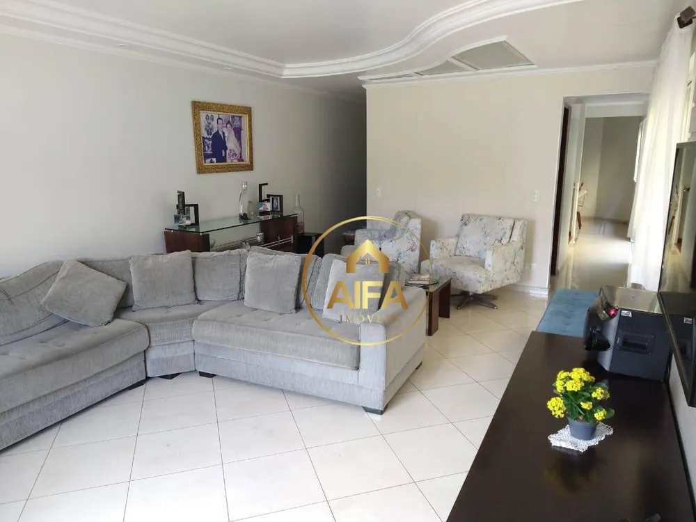Sobrado, 3 quartos, 306 m² - Foto 1
