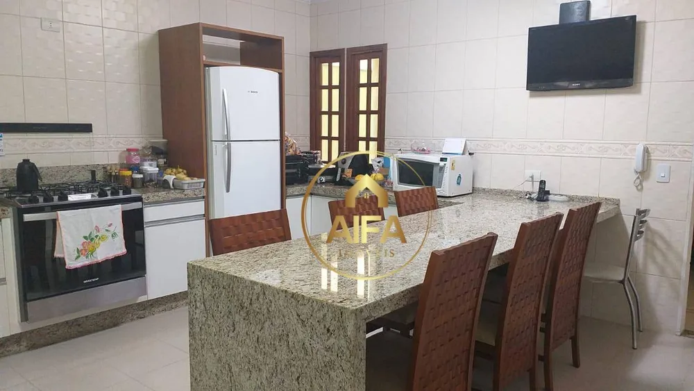 Sobrado, 3 quartos, 306 m² - Foto 2