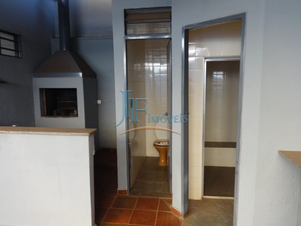 Casa à venda com 3 quartos, 214m² - Foto 9