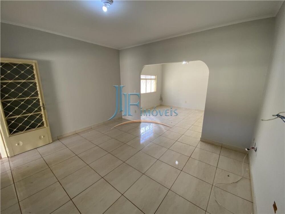 Casa à venda com 3 quartos, 170m² - Foto 3