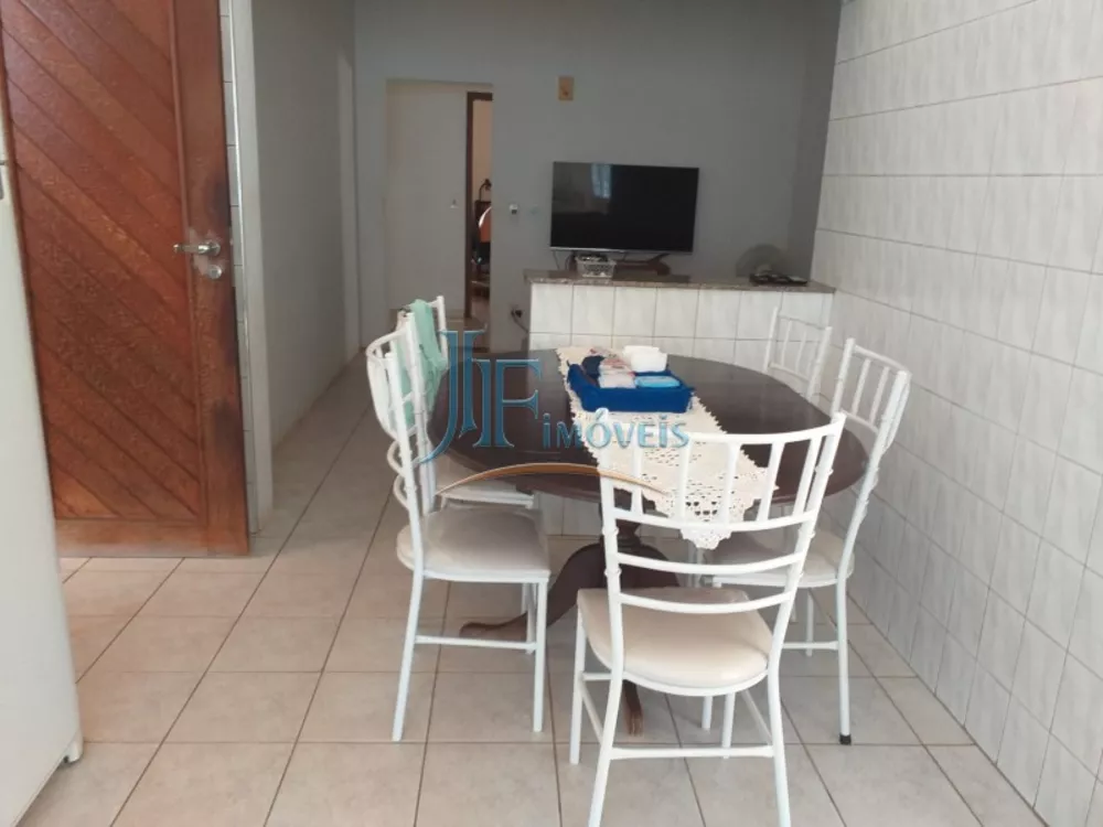 Casa, 5 quartos, 221 m² - Foto 3