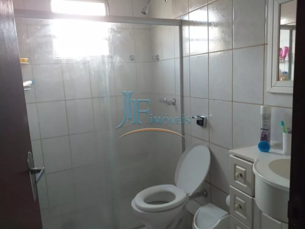 Casa, 5 quartos, 221 m² - Foto 4