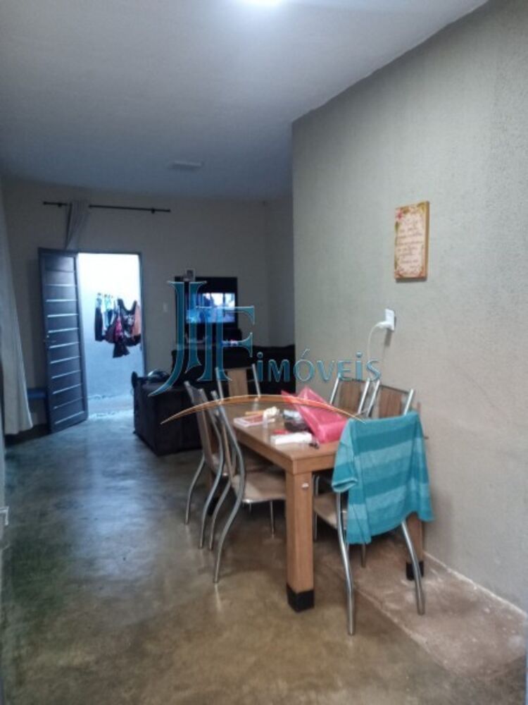 Casa à venda com 3 quartos, 121m² - Foto 7