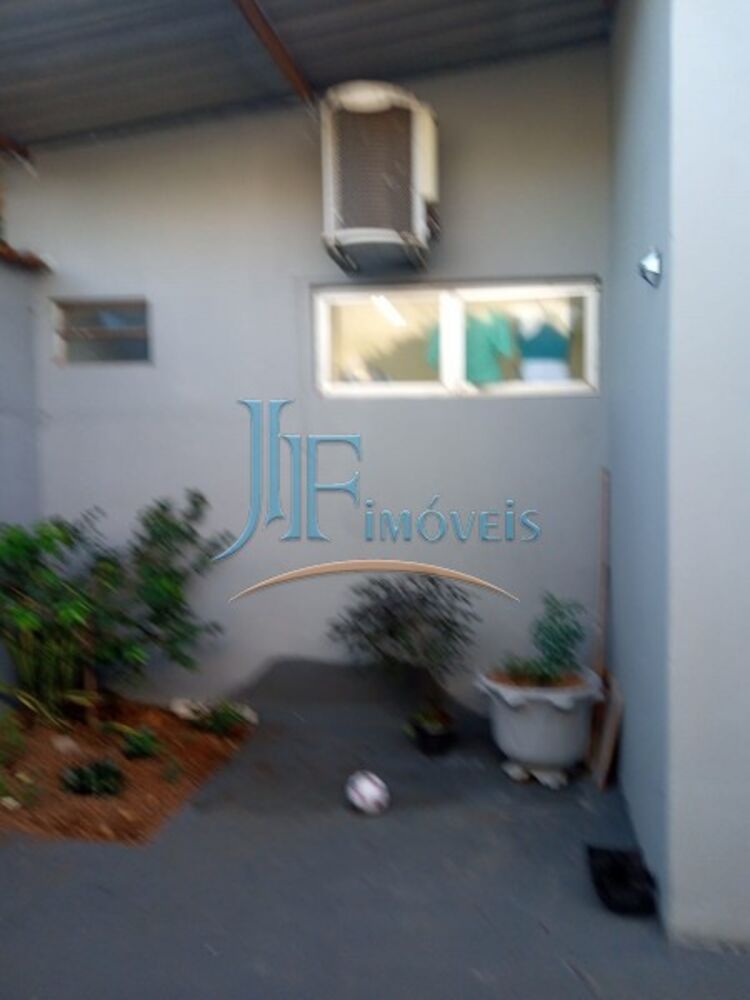 Casa à venda com 3 quartos, 121m² - Foto 9