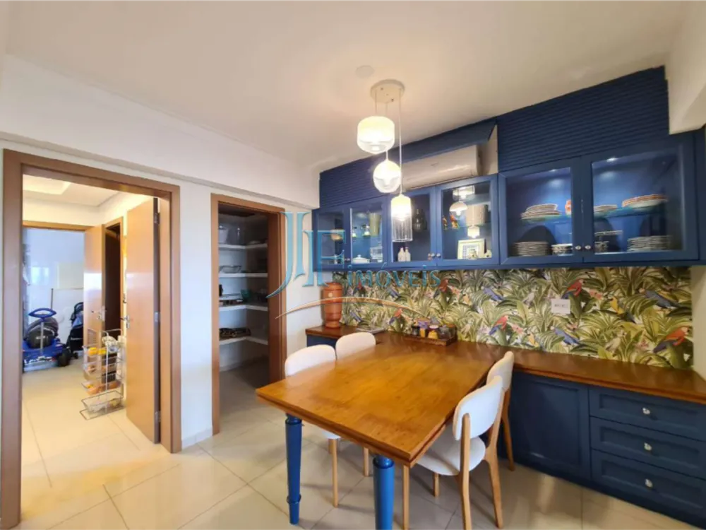 Apartamento, 4 quartos, 279 m² - Foto 1