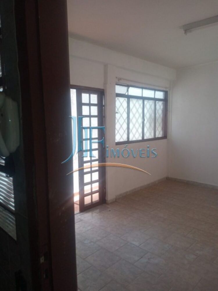 Casa à venda com 3 quartos, 192m² - Foto 10
