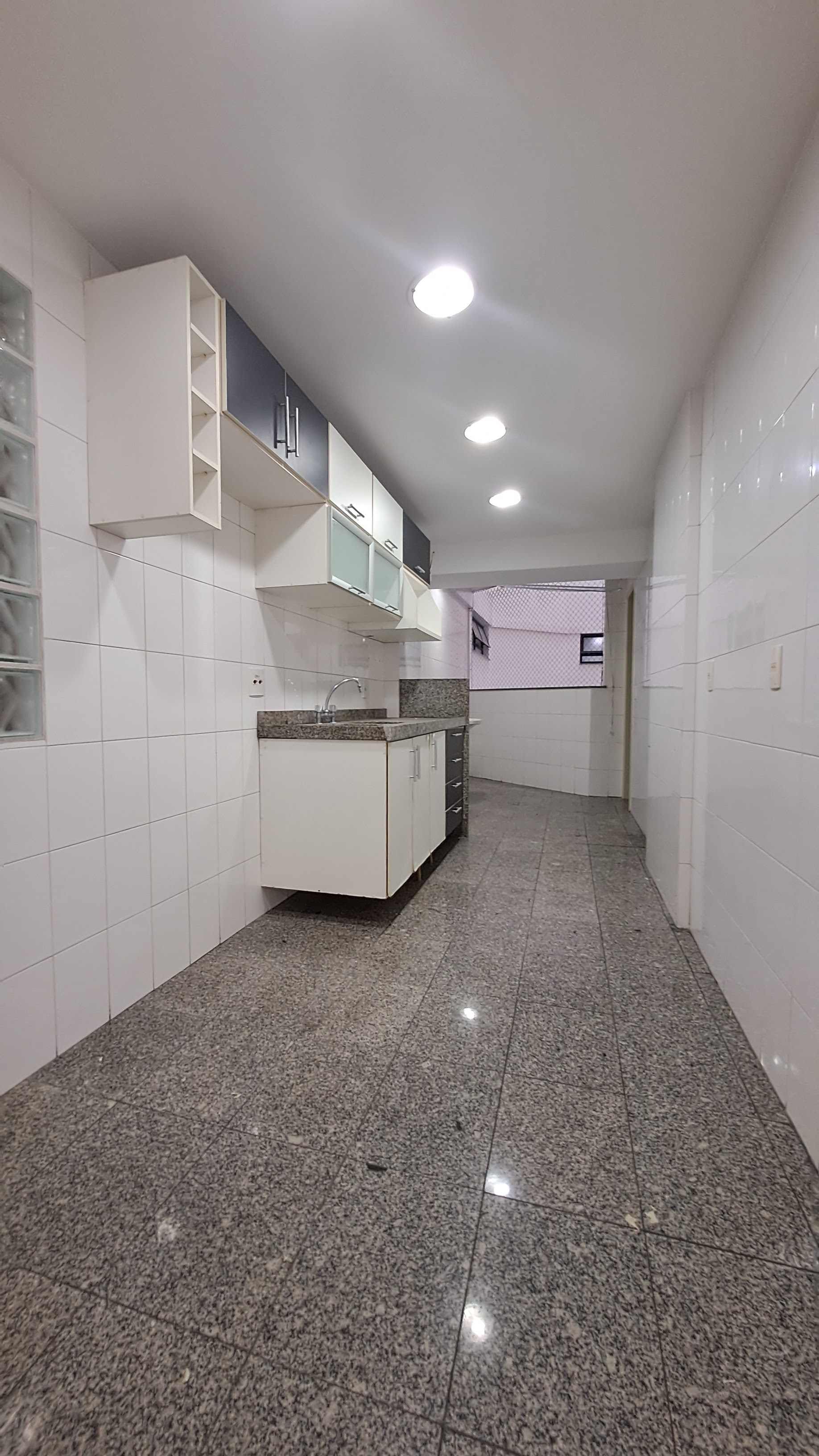 Apartamento à venda com 3 quartos, 120m² - Foto 9