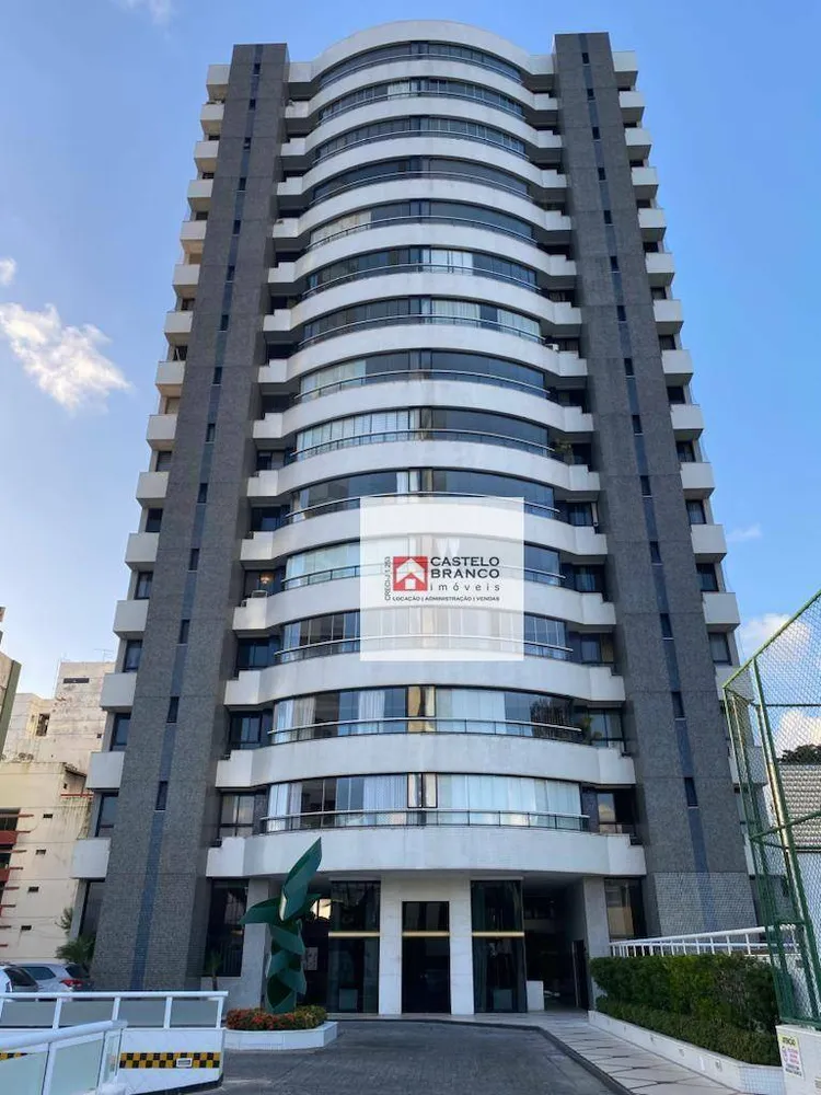Apartamento, 3 quartos, 189 m² - Foto 2