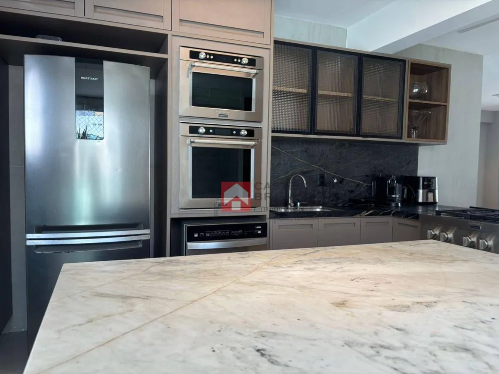 Apartamento, 4 quartos, 204 m² - Foto 7