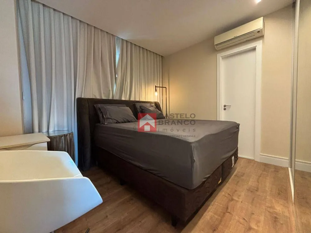 Apartamento, 4 quartos, 204 m² - Foto 2