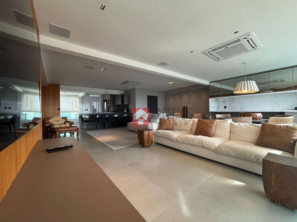 Apartamento, 4 quartos, 204 m² - Foto 4