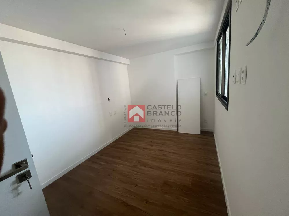 Apartamento, 4 quartos, 212 m² - Foto 3