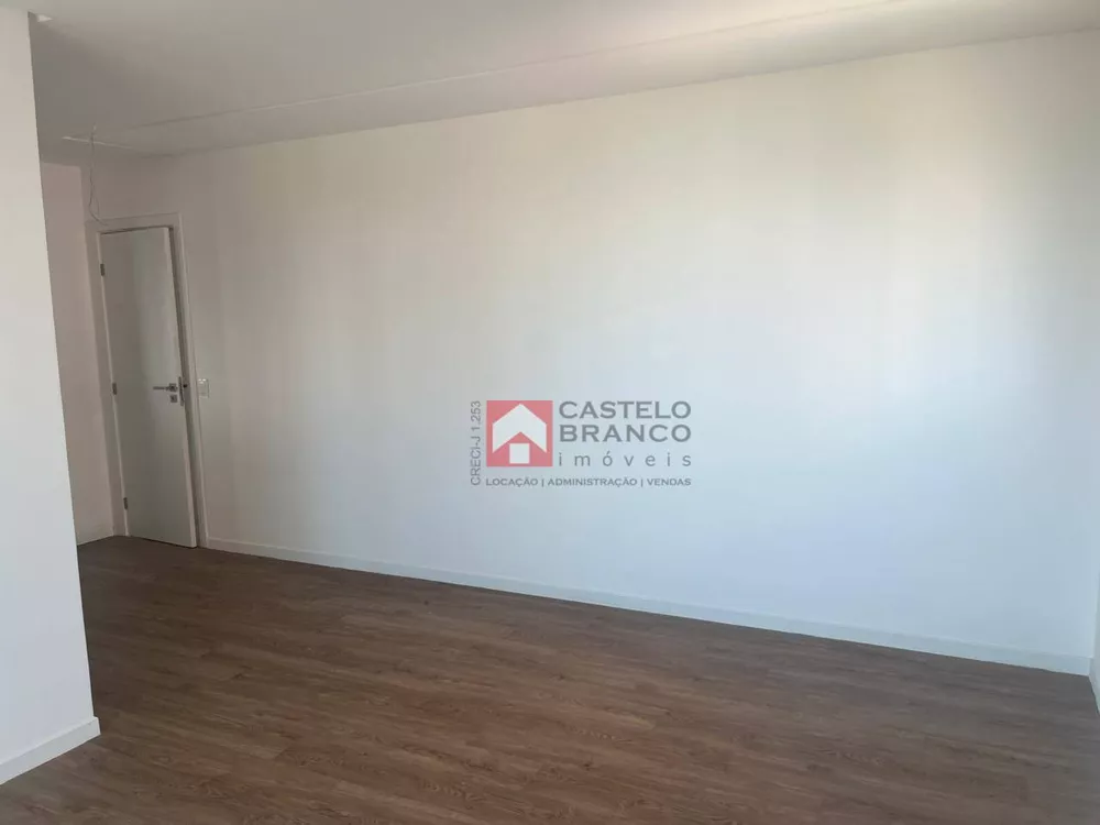 Apartamento, 4 quartos, 212 m² - Foto 2