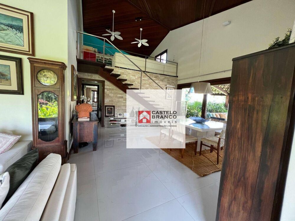 Casa de Condomínio à venda com 5 quartos, 450m² - Foto 4