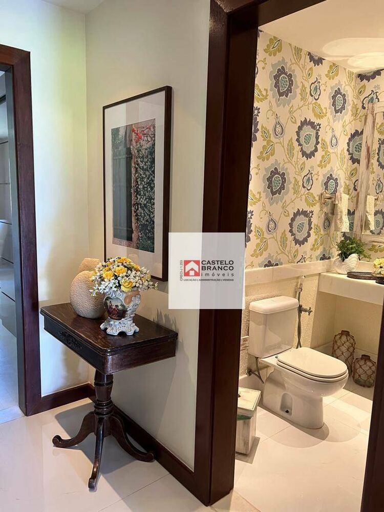 Casa de Condomínio à venda com 5 quartos, 450m² - Foto 5