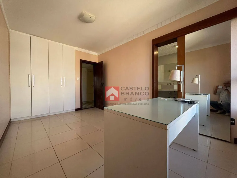Apartamento, 4 quartos, 239 m² - Foto 7