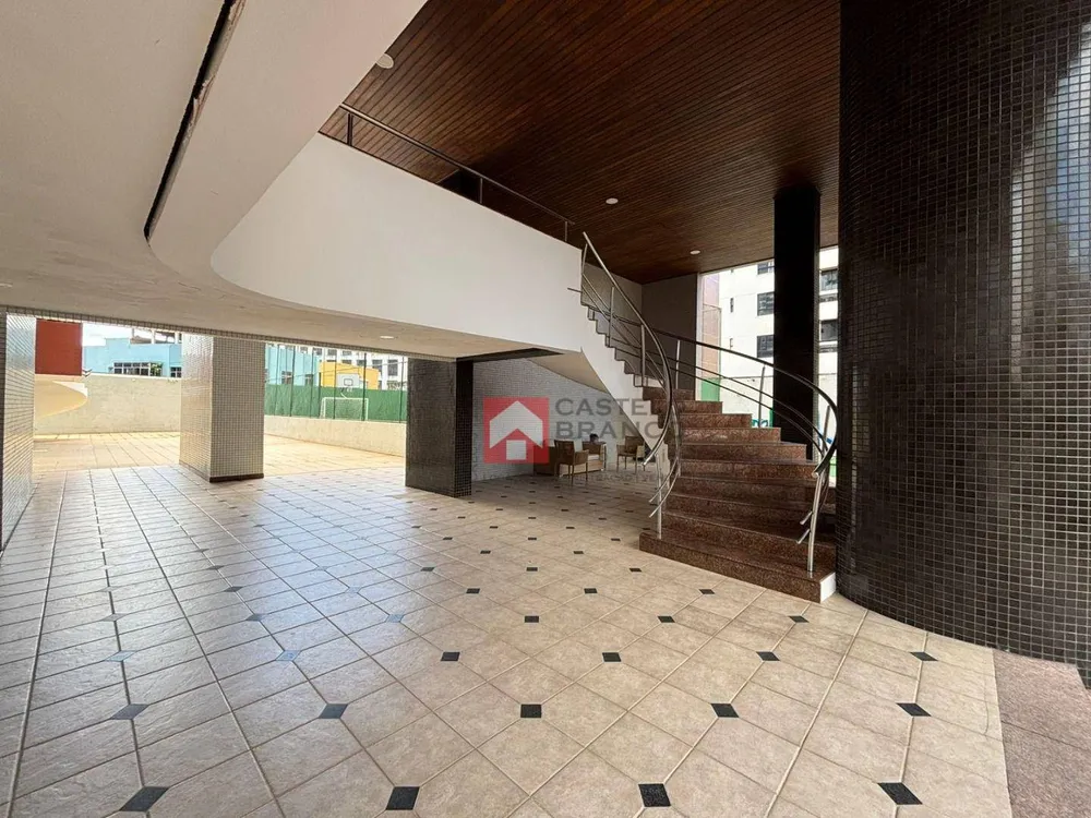 Apartamento, 3 quartos, 197 m² - Foto 1