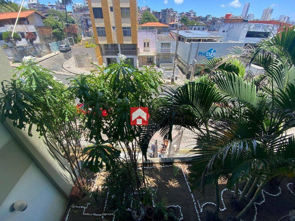 Apartamento à venda com 2 quartos, 93m² - Foto 1