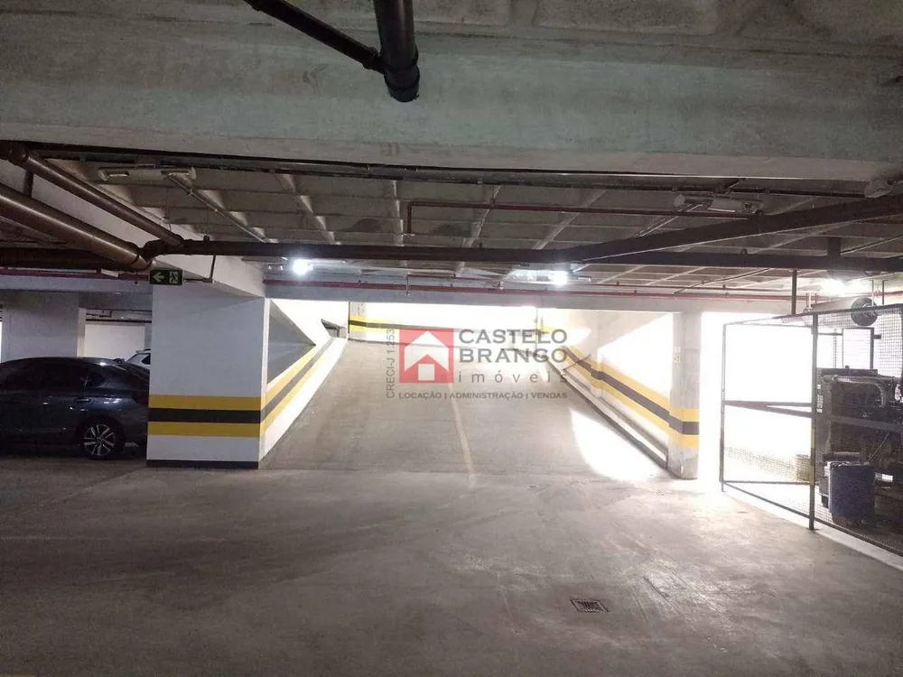 Box-Garagem, 568 m² - Foto 1
