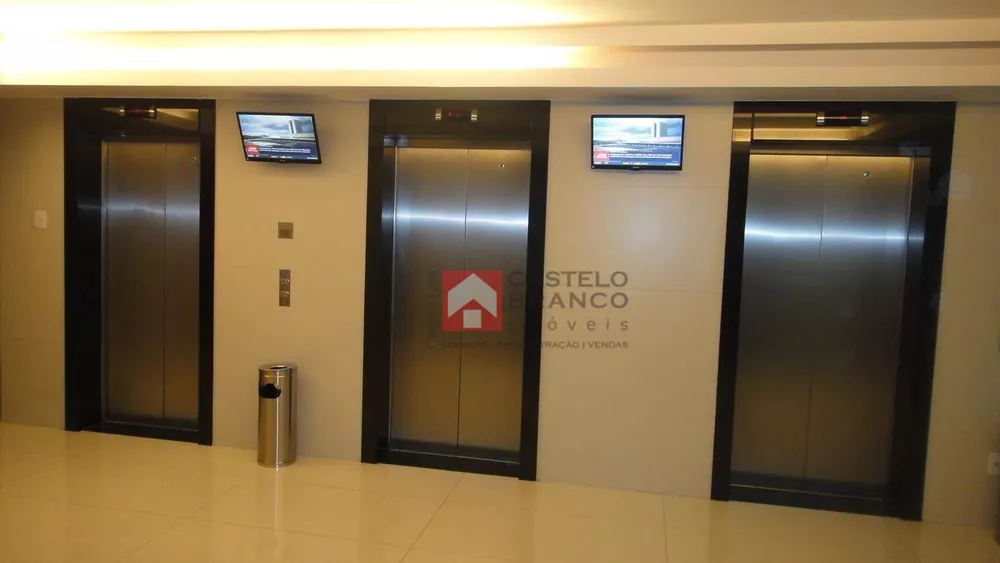 Box-Garagem, 568 m² - Foto 1