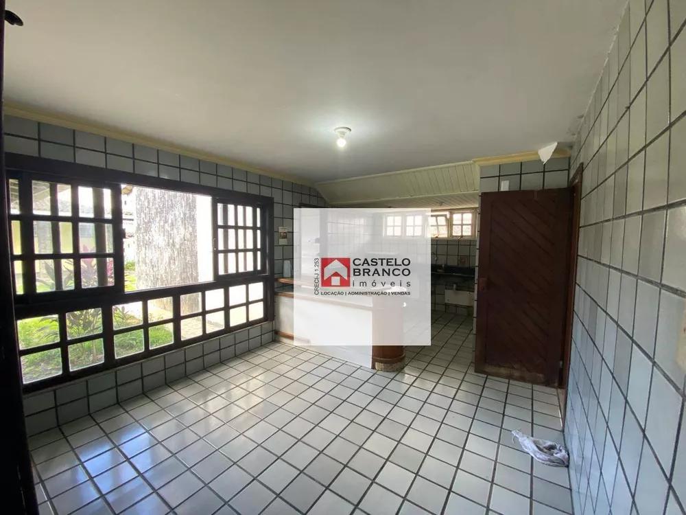 Casa, 5 quartos, 422 m² - Foto 4